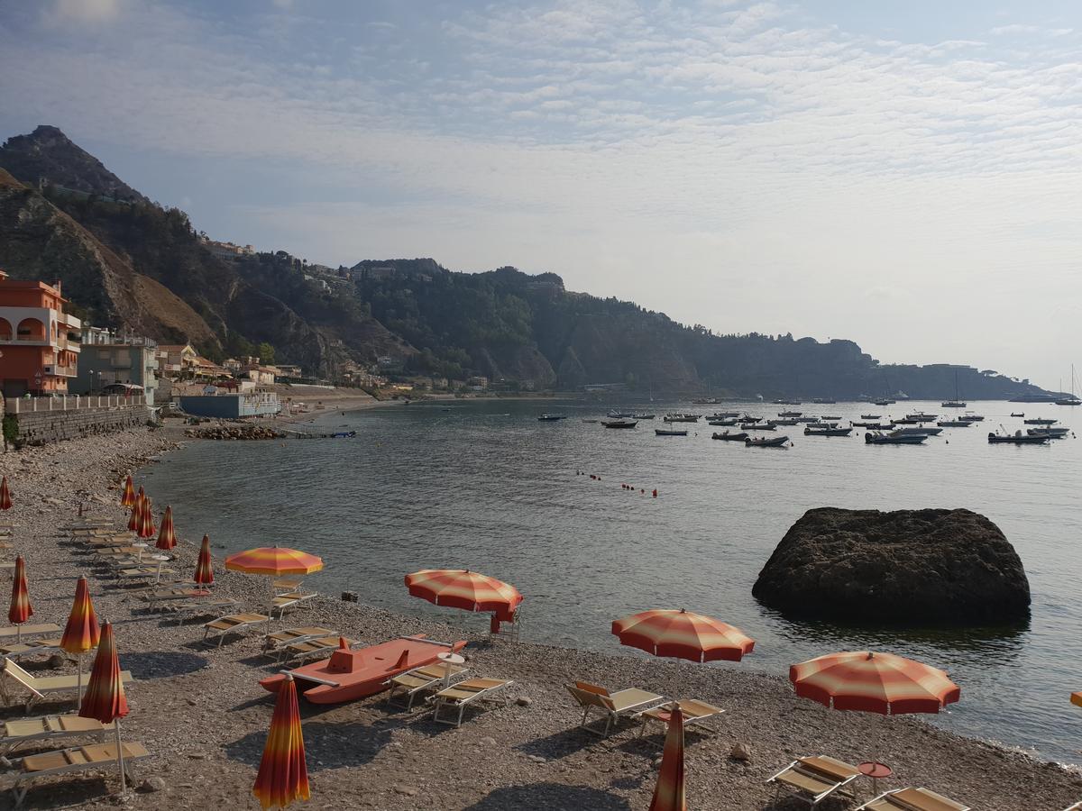 Th Luxury Rooms & Apartment Giardini Naxos Exterior foto